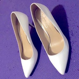 White Pointed Praylee Jessica Simpson Pumps Heels